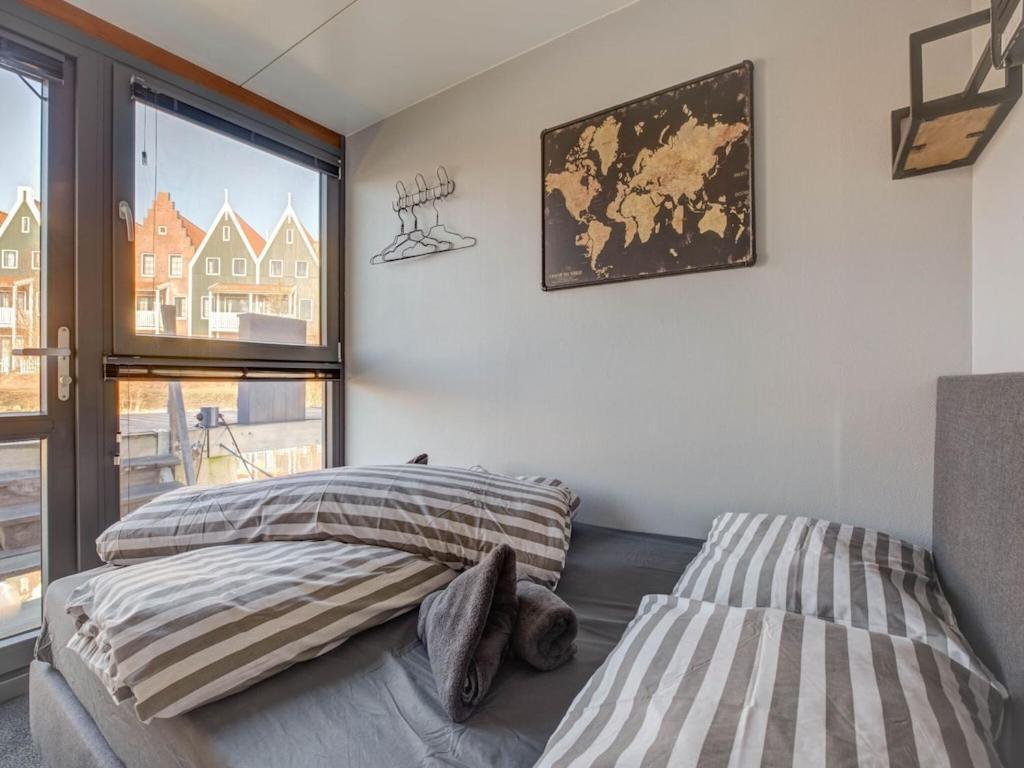 Modern Houseboat In Marina Of Bateau-hôtel *